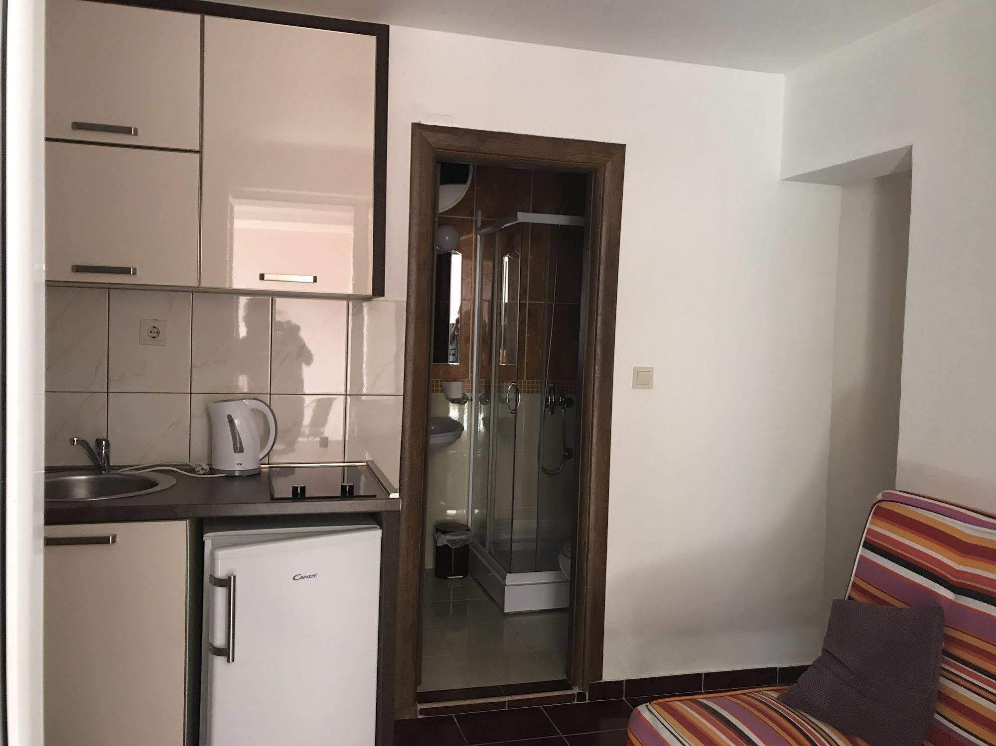 Apartments Kentera Lux Sveti Stefan Dış mekan fotoğraf
